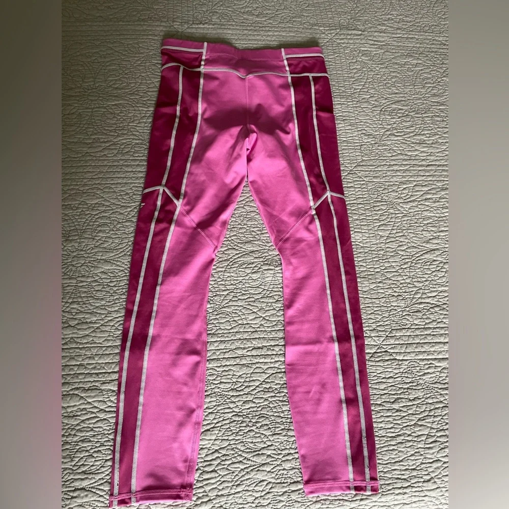 Fabletics Motion 365 Legging - Picture 9 of 11